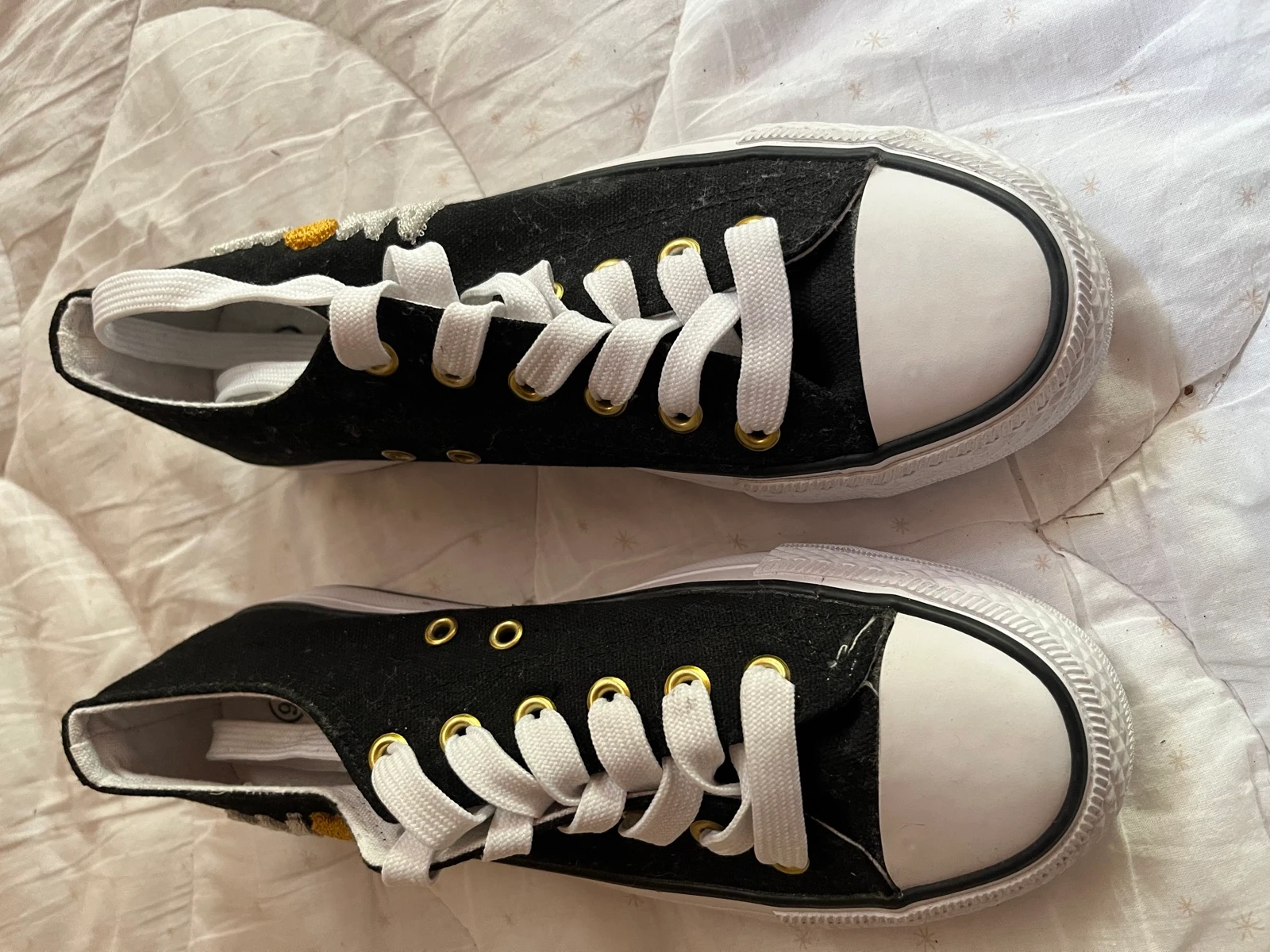 Chaussure femme taille 36 neuve 